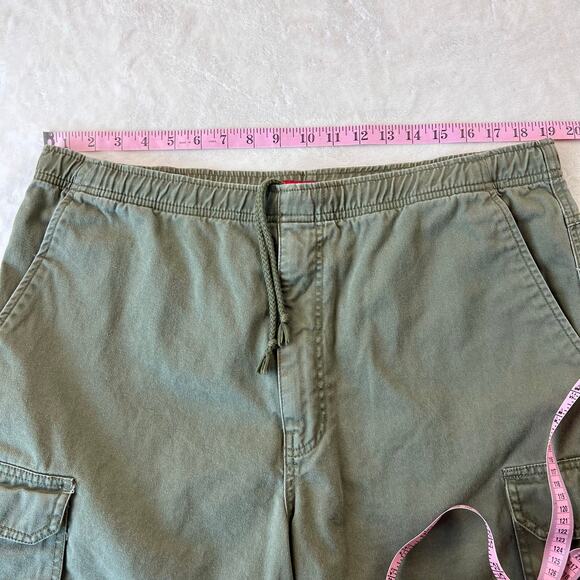 Union Bay Vintage Green Cargo Shorts DrawString Waist Men's size XL - Picture 8 of 9